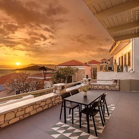 Chalki Sunrise Suites Exteriér fotografie
