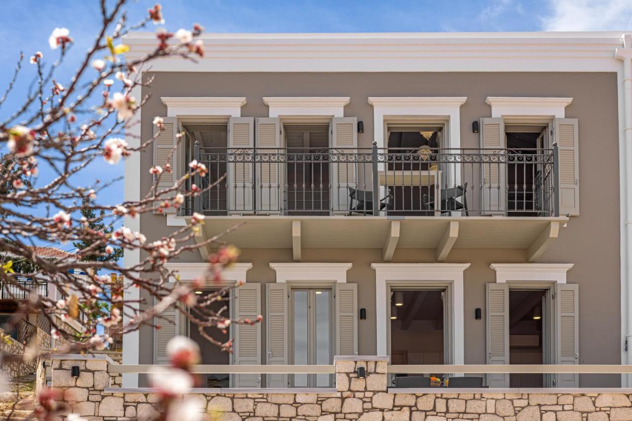 Chalki Sunrise Suites Exteriér fotografie