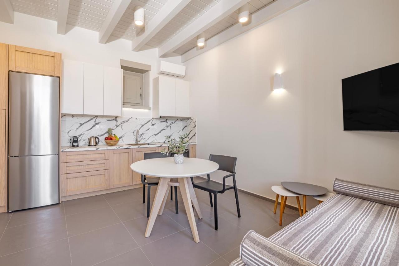 Chalki Sunrise Suites Exteriér fotografie